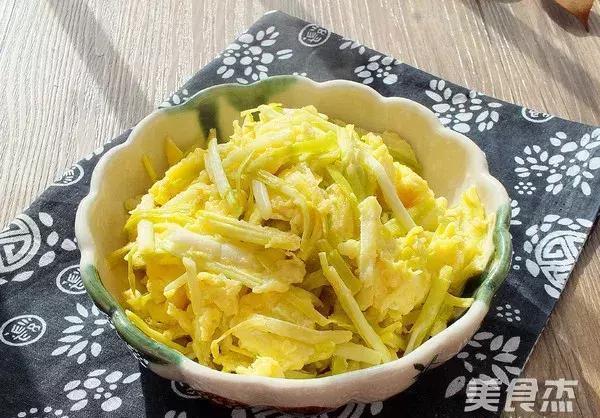 入冬后必吃的一道菜,杀菌增强免疫力,比大蒜还厉害,天冷不感冒 入冬后必吃的一道菜,杀菌增强免疫力,比大蒜还厉害,天冷不感冒